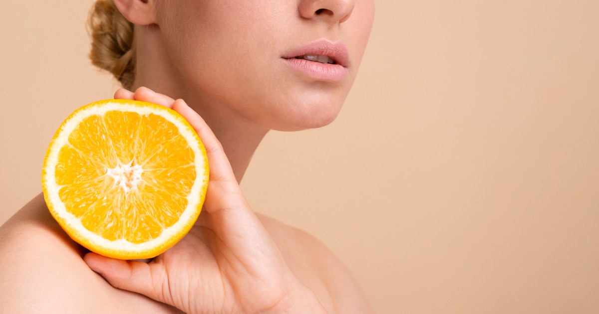 Peptides vs. Vitamin C: Which Should You Use First?